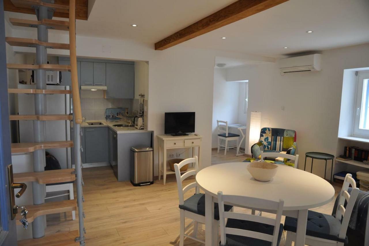 Apartment Gordana Cres Exteriör bild